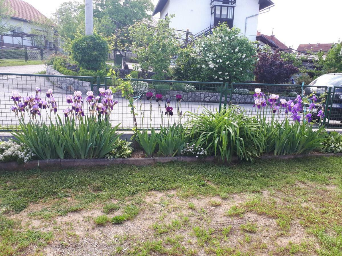 Iris Room & Apartment Slunj Exterior foto